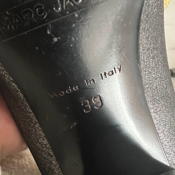 VINTAGE Marc Jacobs Silver Bow Pumps - Picture 5 of 5